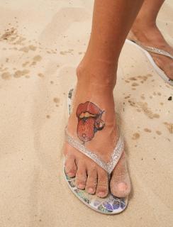 Wall’s: Skinvertising, 6